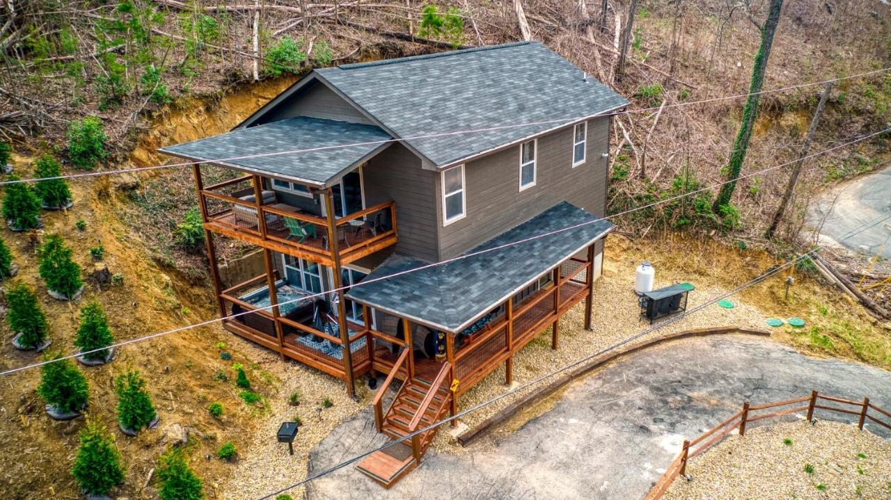 Mins To Gburg Sleeps 8 Hot Tub Arcade Area Pool Villa Gatlinburg Exterior photo